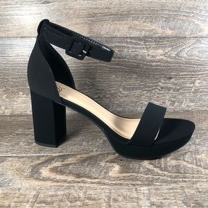 WOMEN'S ANKLE STRAP HEEL (CENTURY-S)